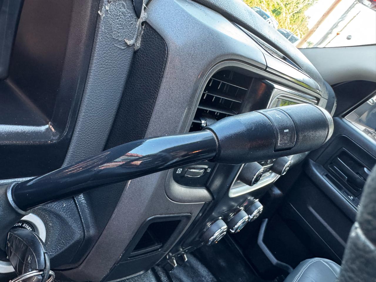RAM 3500 Chassis Cab Tradesman 2WD Crew Cab 60" CA 172.4" WB 2018