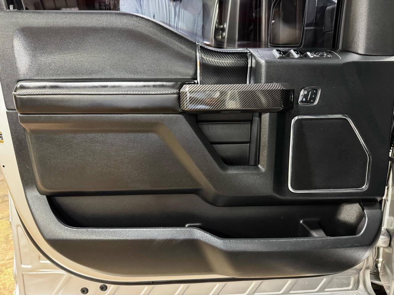 Ford F-150 4WD SuperCrew 145" Platinum 2016
