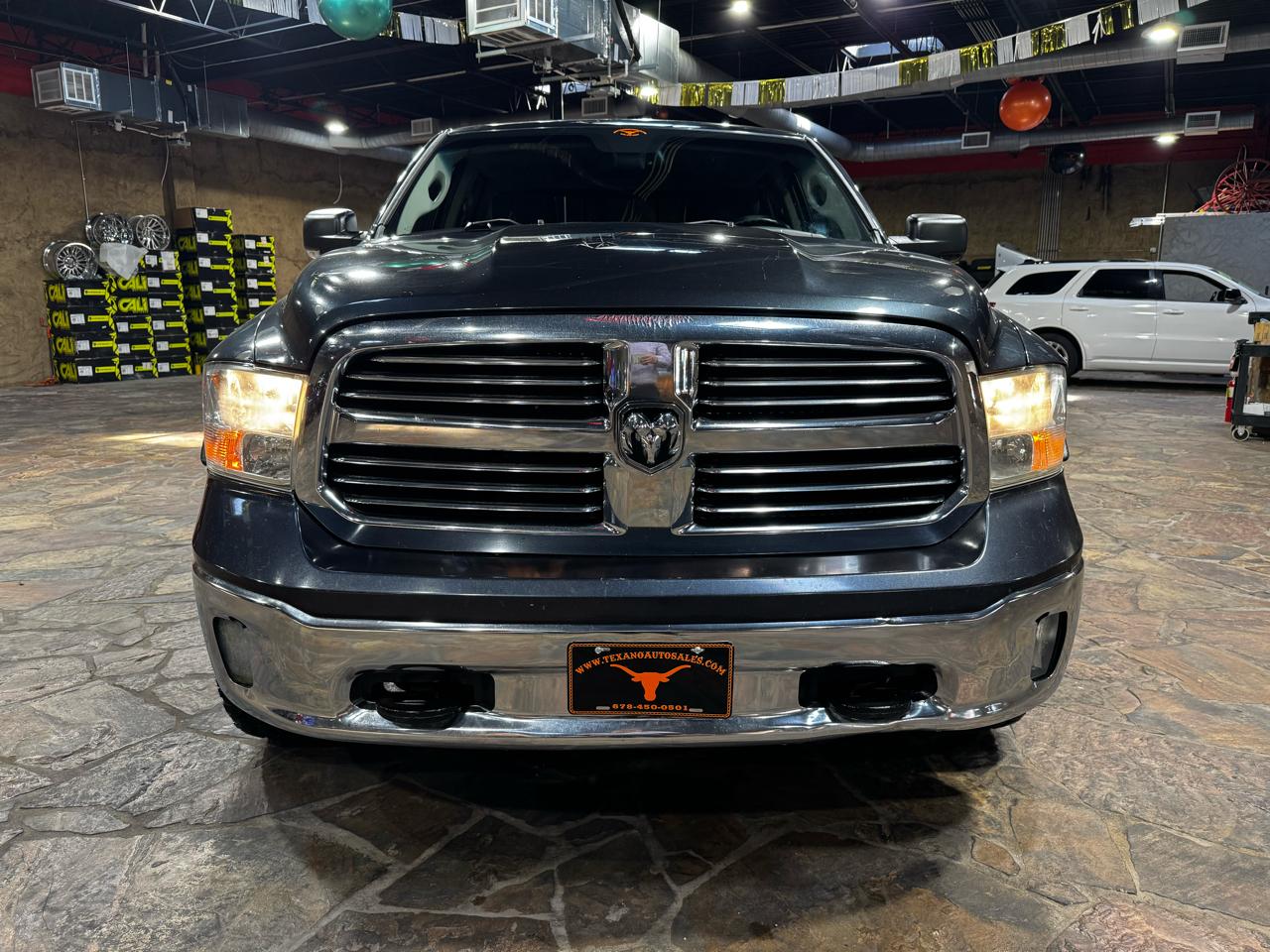 RAM 1500 4WD Quad Cab 140.5" Big Horn 2013