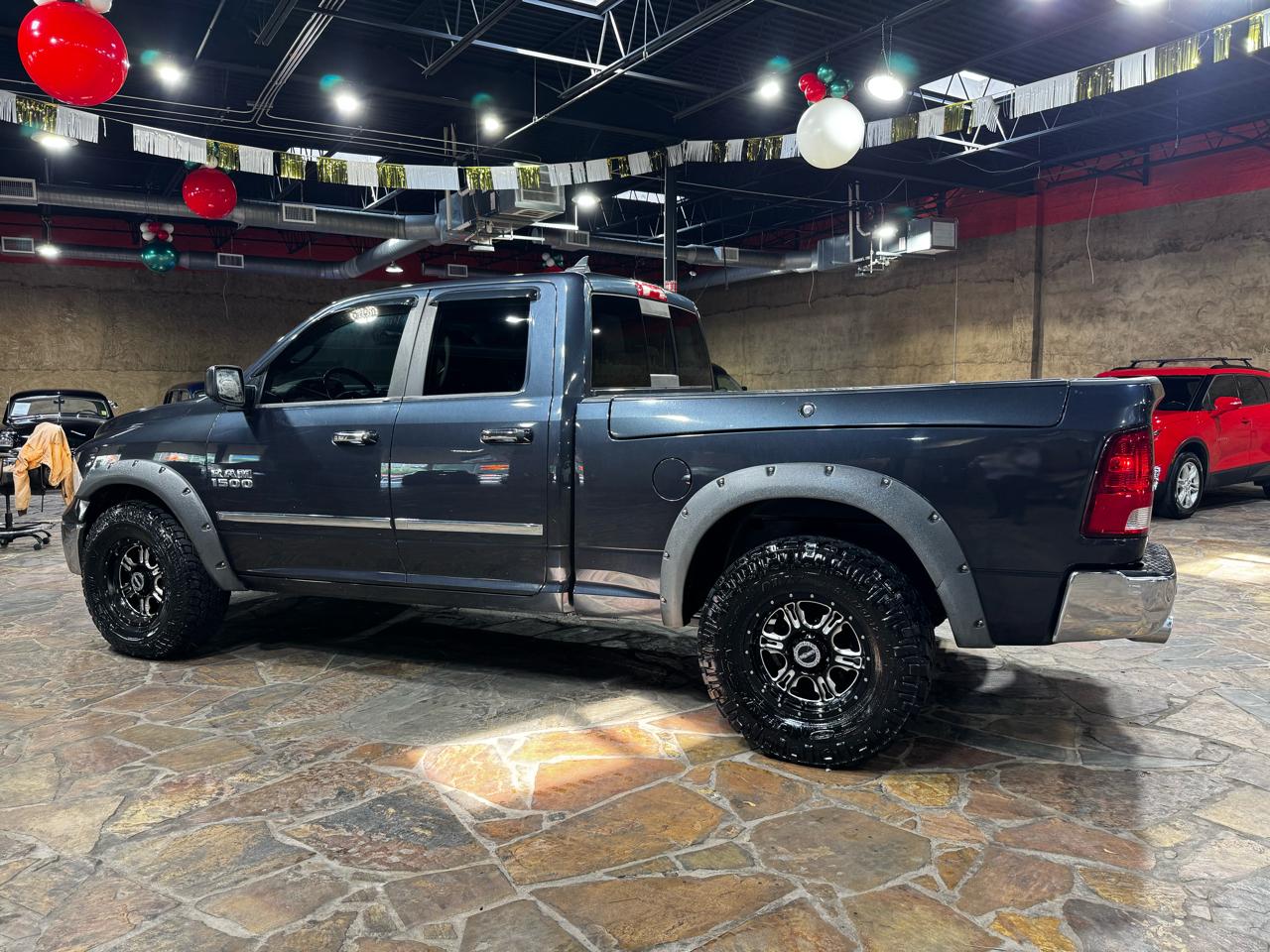 RAM 1500 4WD Quad Cab 140.5" Big Horn 2013
