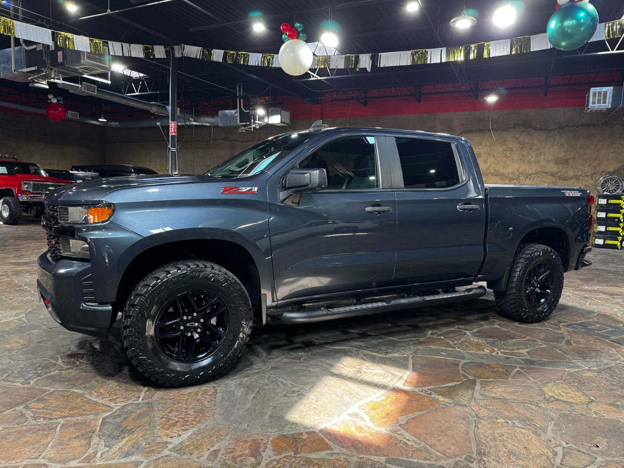 Chevrolet Silverado 1500 4WD Crew Cab 147" Custom Trail Boss 2021
