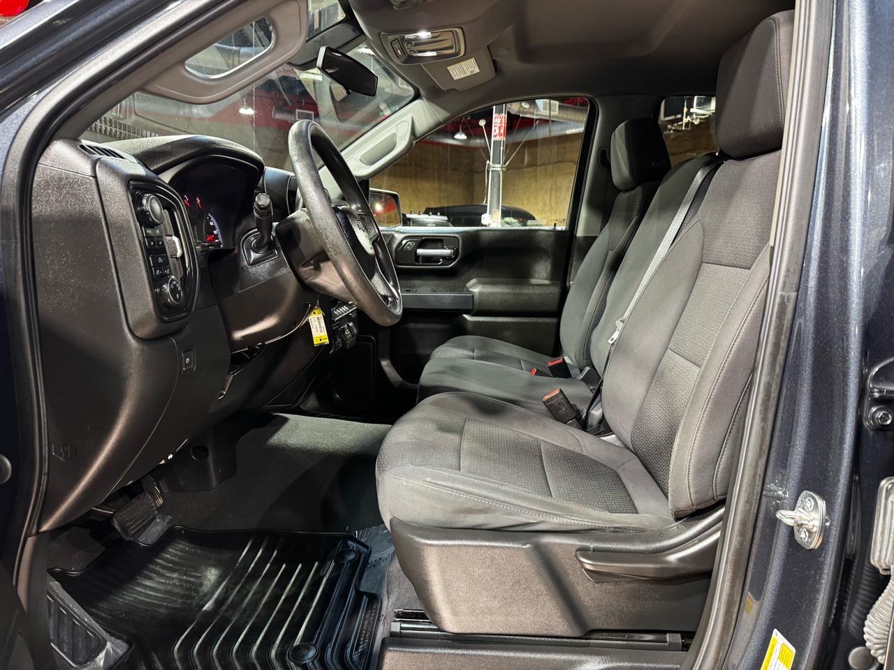 Chevrolet Silverado 1500 4WD Crew Cab 147" Custom Trail Boss 2021