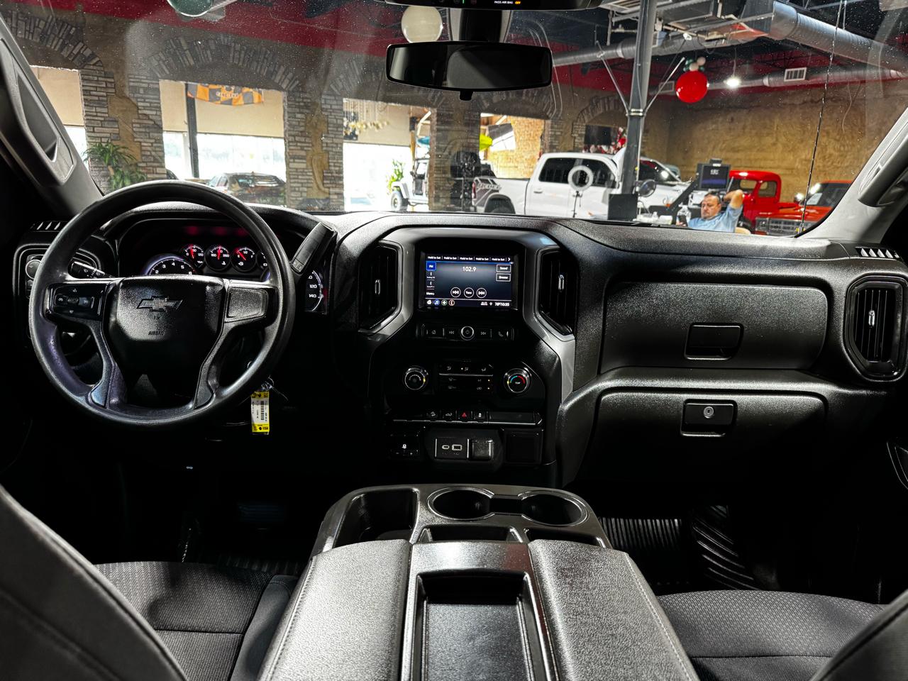 Chevrolet Silverado 1500 4WD Crew Cab 147" Custom Trail Boss 2021