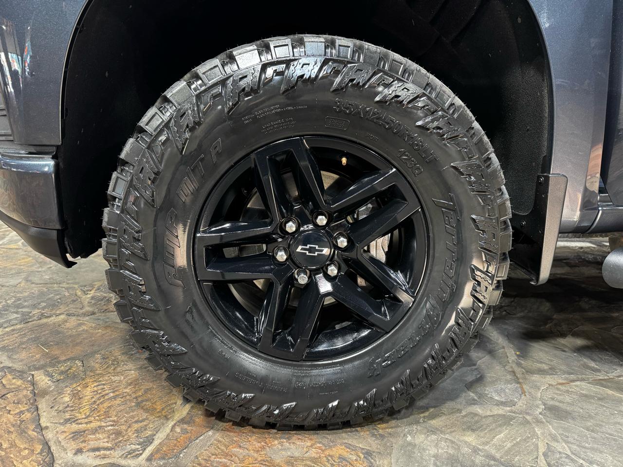 Chevrolet Silverado 1500 4WD Crew Cab 147" Custom Trail Boss 2021