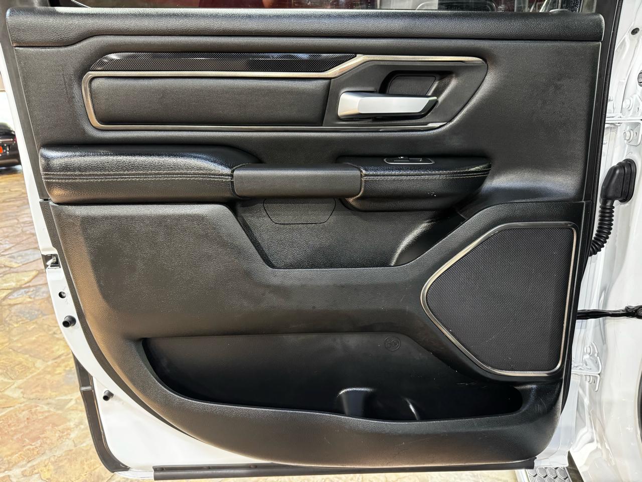 RAM 1500 4WD Crew Cab 140.5" Rebel 2020