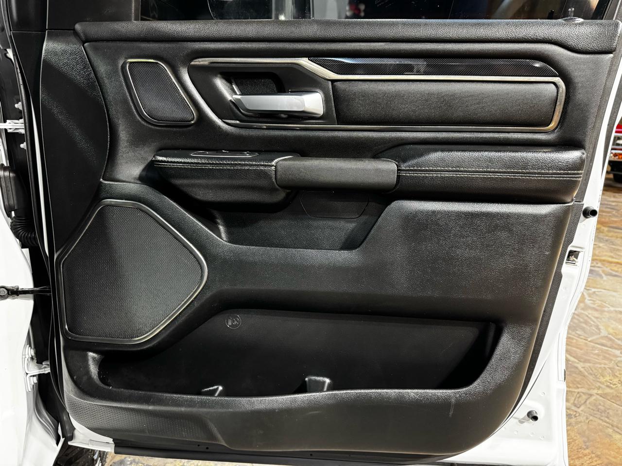 RAM 1500 4WD Crew Cab 140.5" Rebel 2020