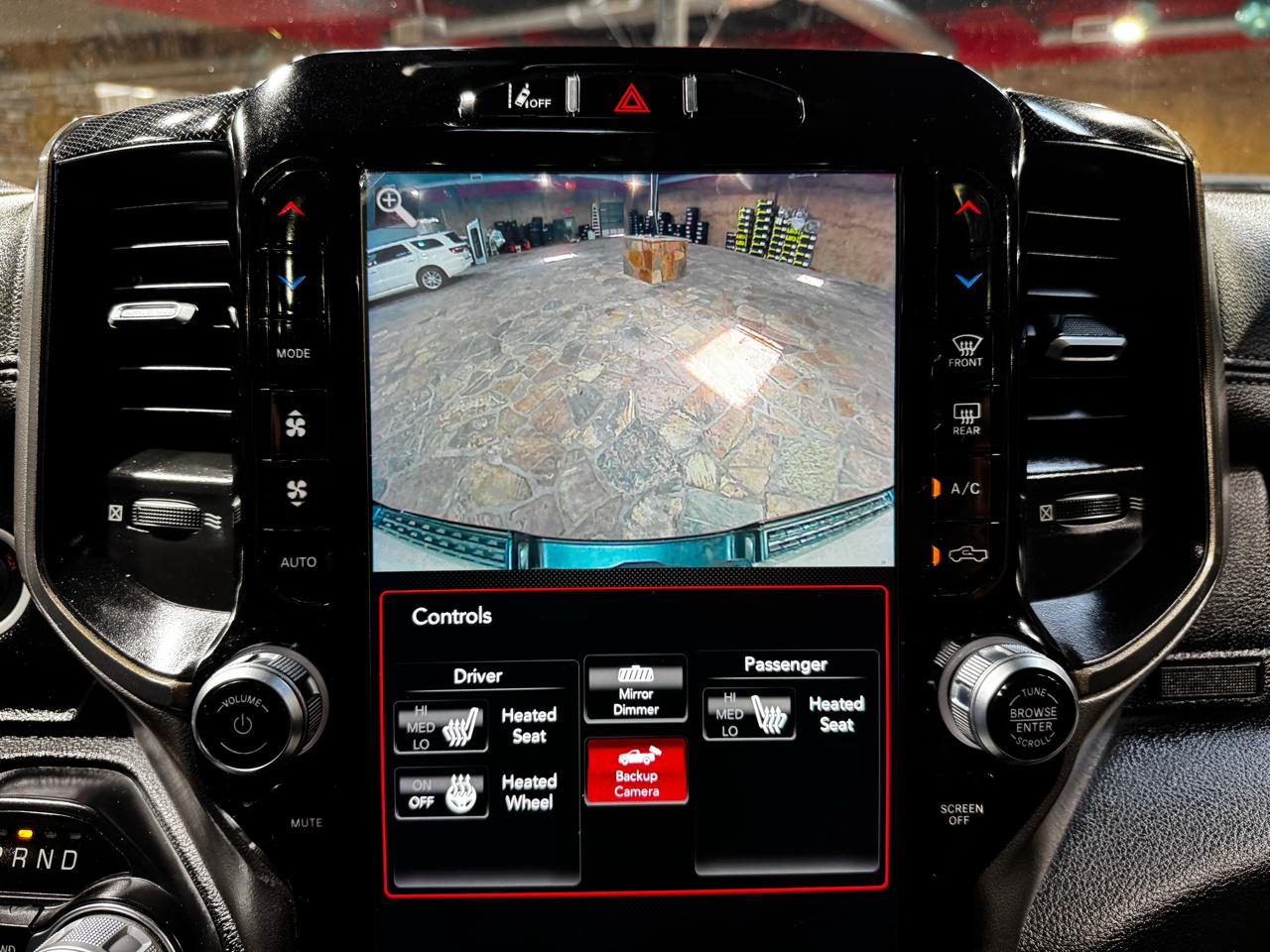RAM 1500 4WD Crew Cab 140.5" Rebel 2020