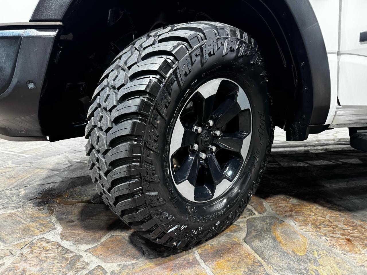 RAM 1500 4WD Crew Cab 140.5" Rebel 2020