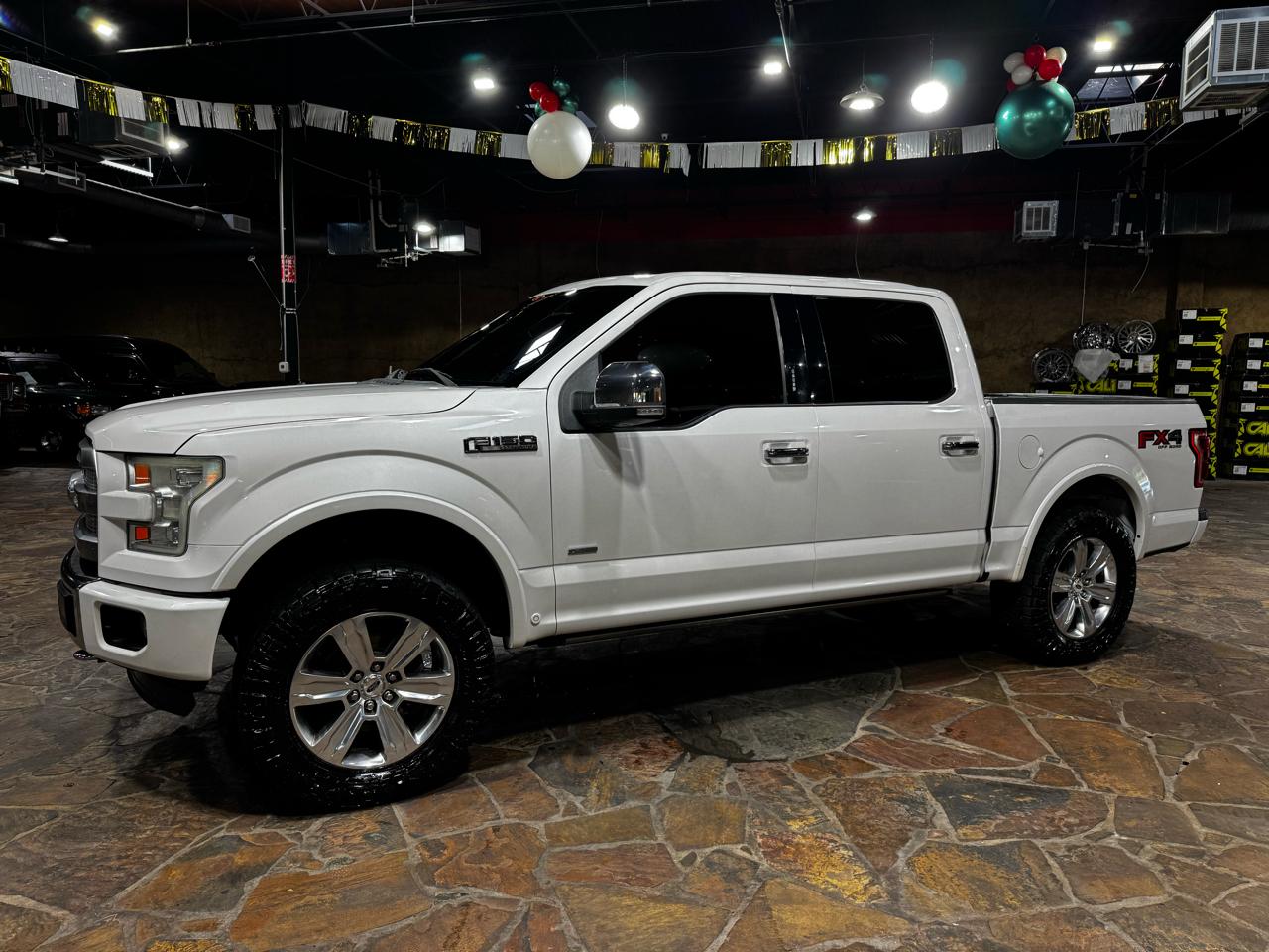 Ford F-150 4WD SuperCrew 145" Platinum 2016