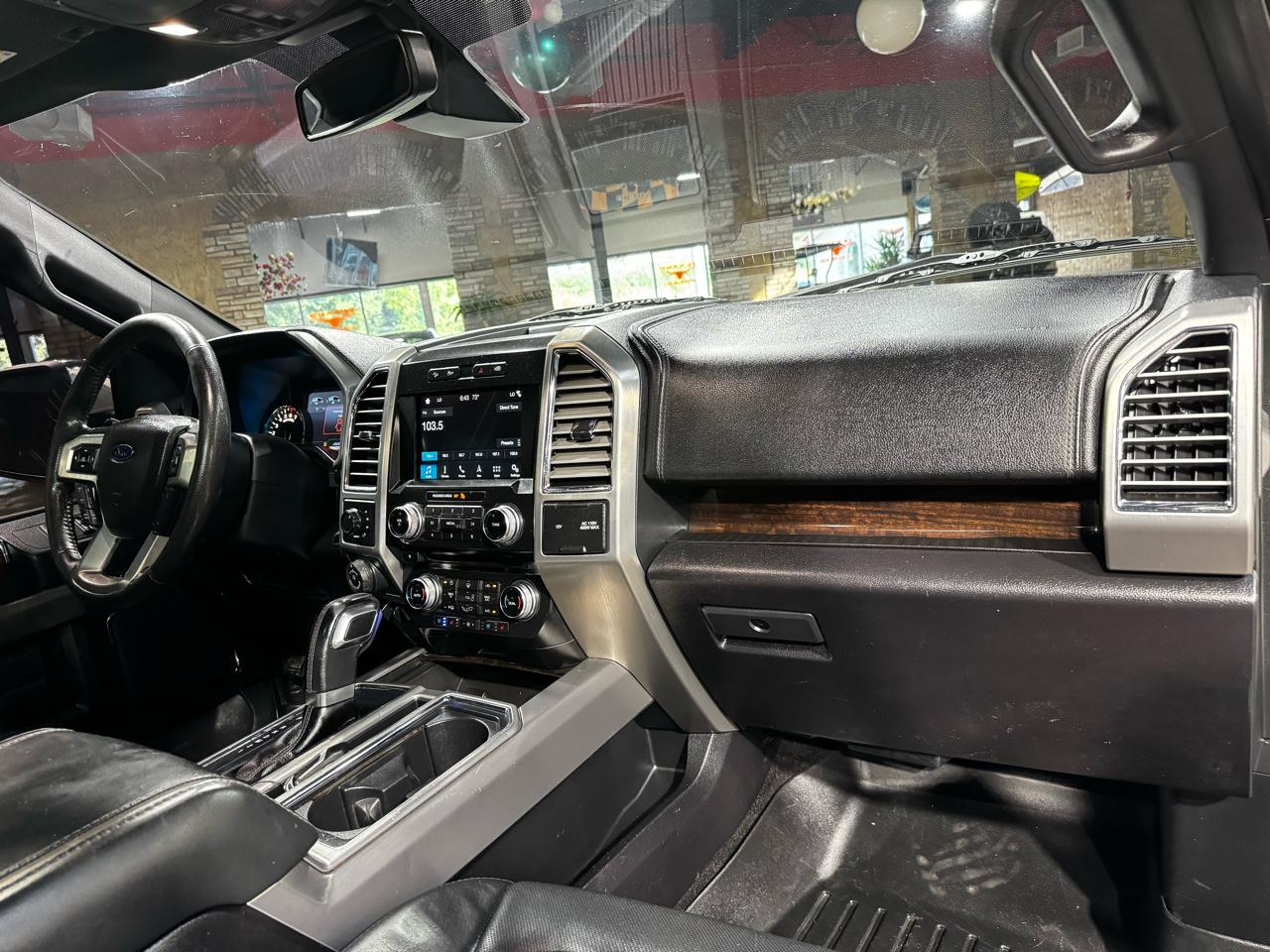 Ford F-150 4WD SuperCrew 145" Platinum 2016