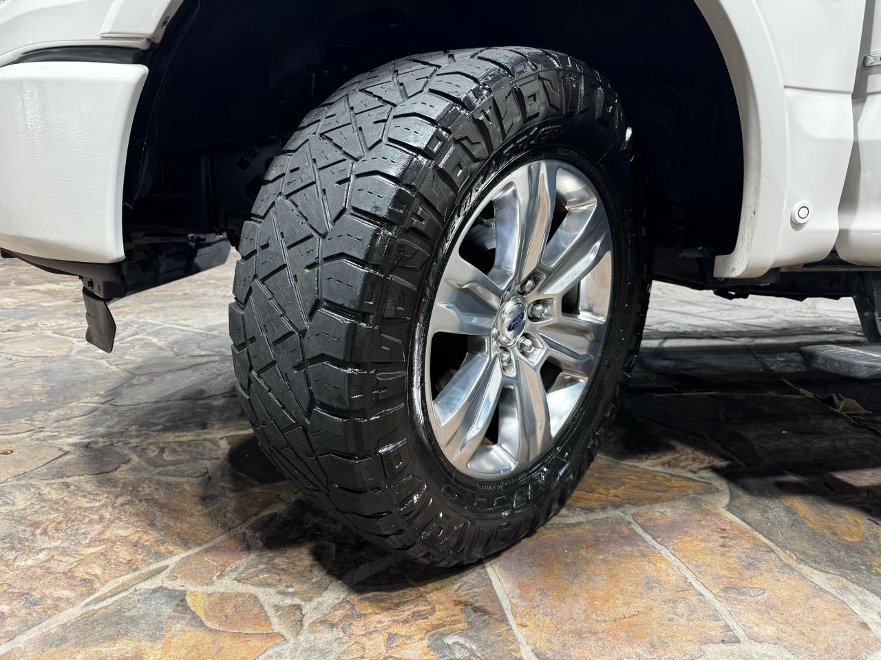 Ford F-150 4WD SuperCrew 145" Platinum 2016