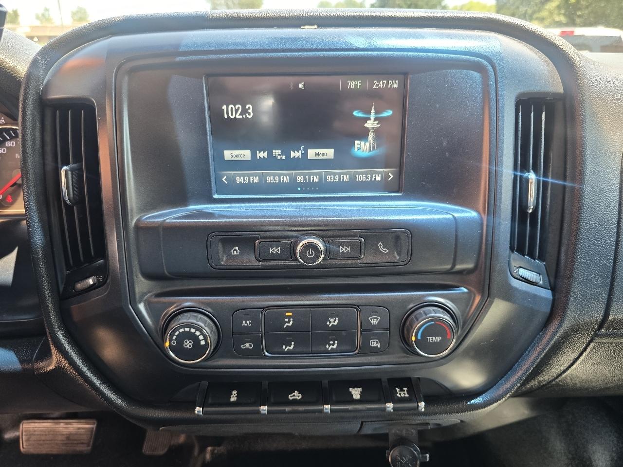 Chevrolet Silverado 3500HD 4WD Crew Cab 171.5" WB, 59.06" CA WT 2016