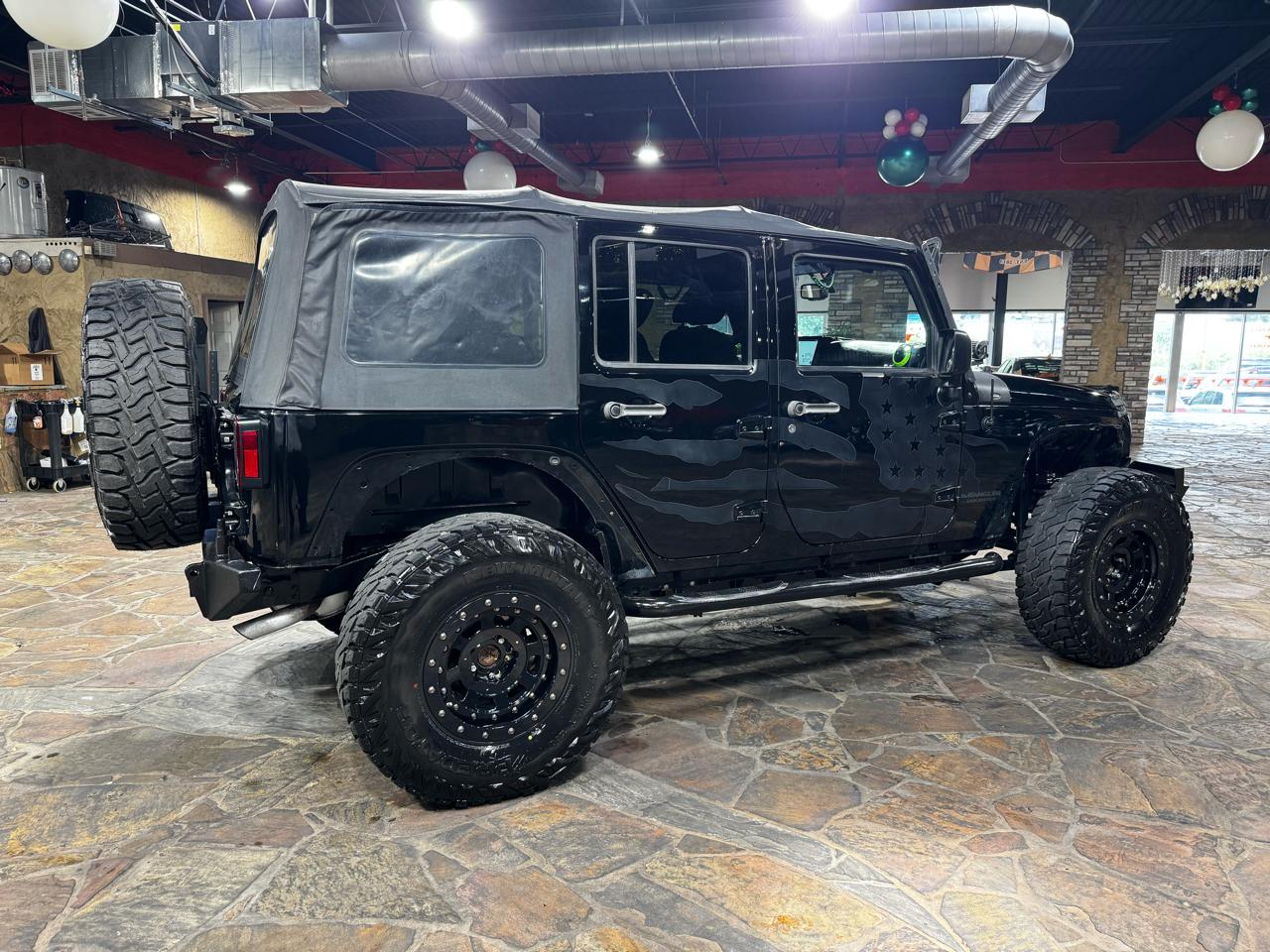 Jeep Wrangler Unlimited 4WD 4dr Willys Wheeler 2015