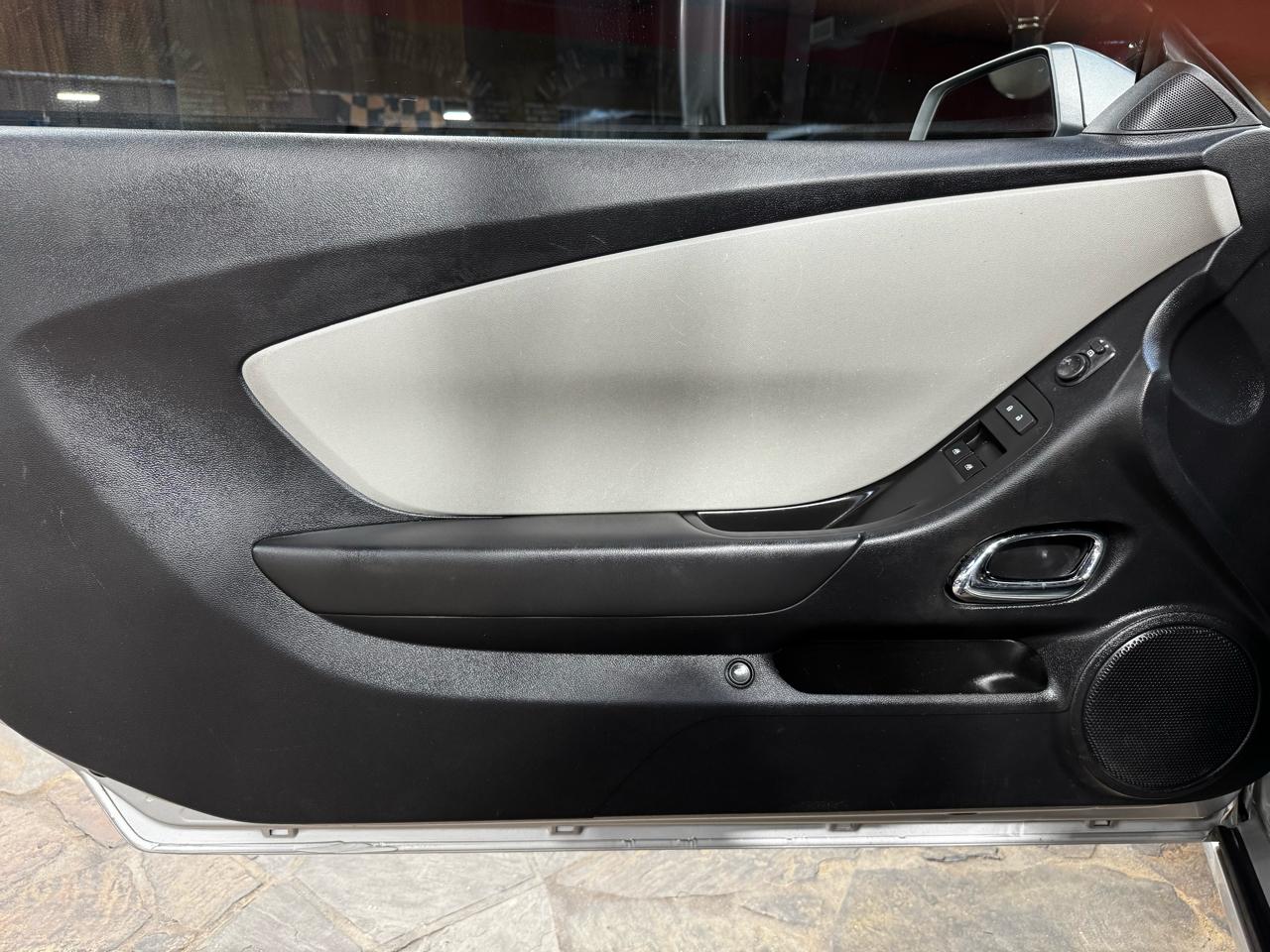 Chevrolet Camaro 2dr Cpe LS w/1LS 2015