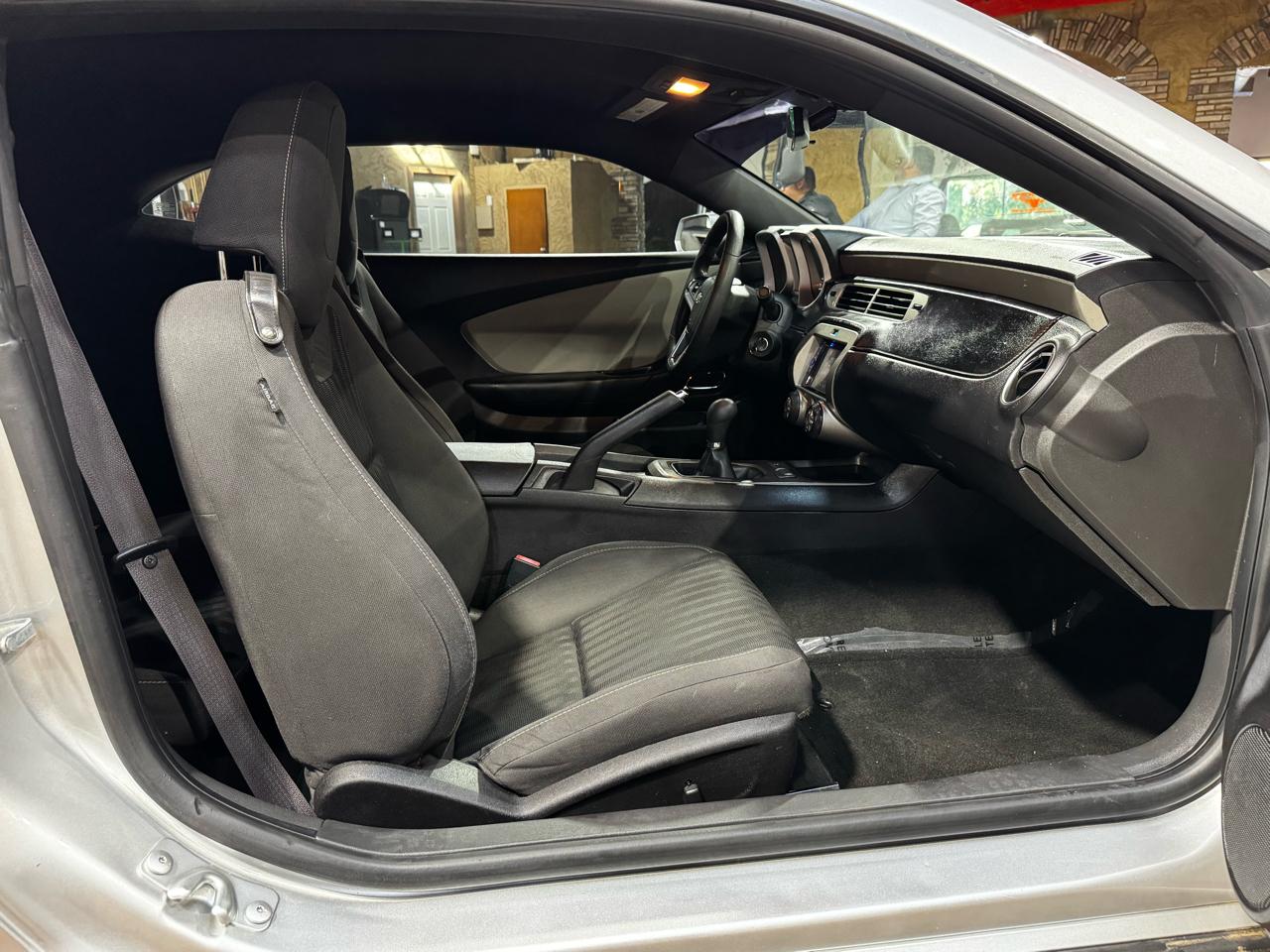Chevrolet Camaro 2dr Cpe LS w/1LS 2015