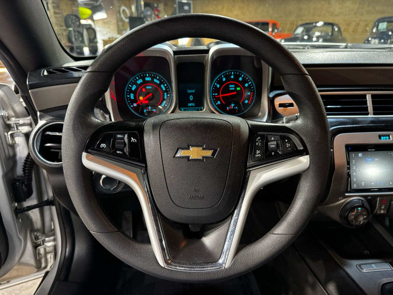 Chevrolet Camaro 2dr Cpe LS w/1LS 2015