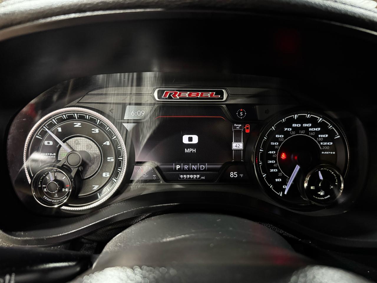 RAM 1500 4WD Crew Cab 149" Sport 2020