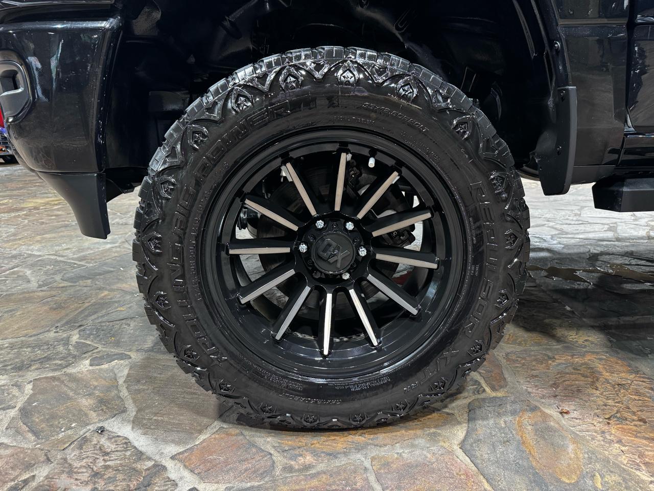 RAM 1500 4WD Crew Cab 149" Sport 2020