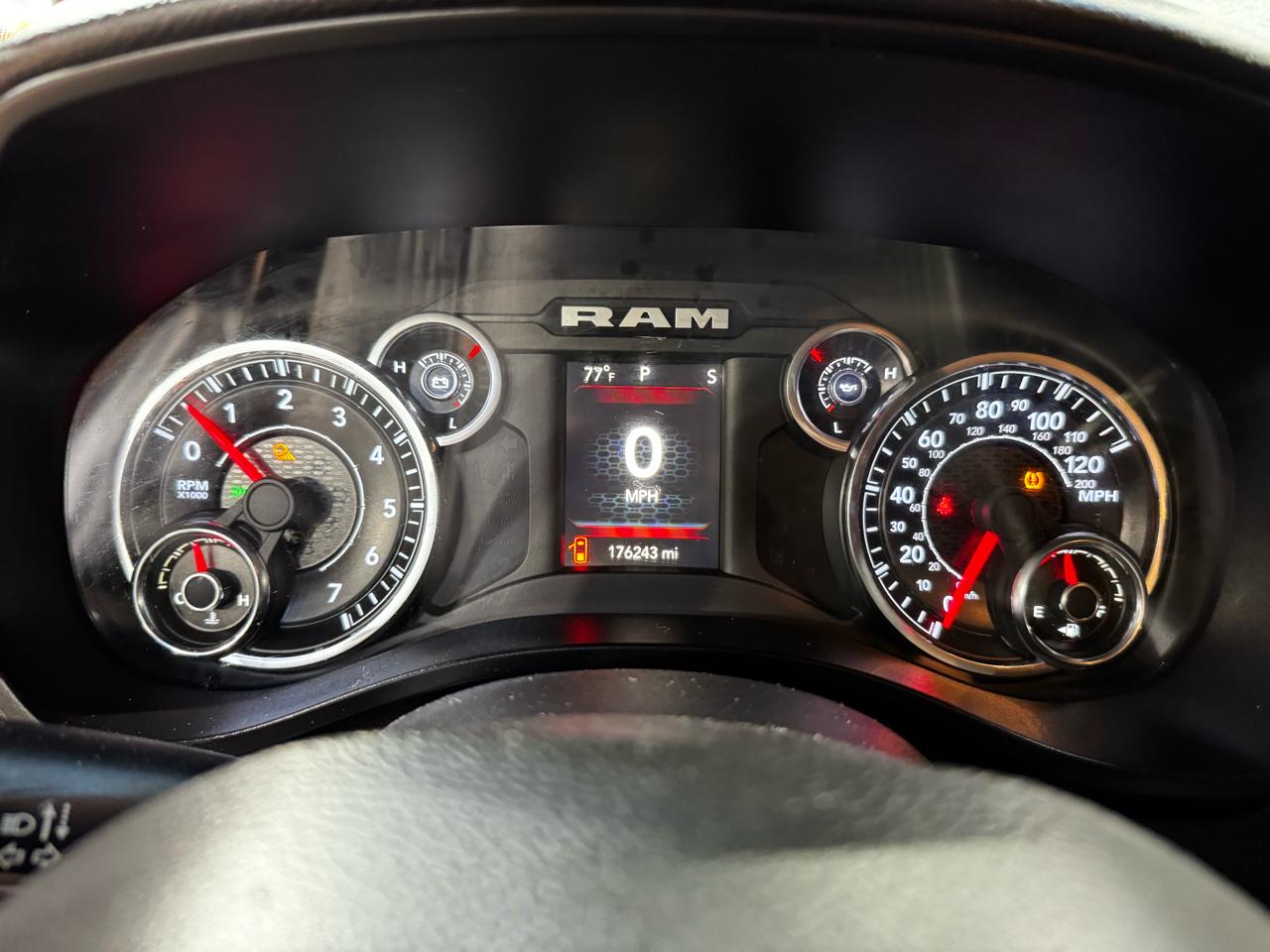 RAM 1500 Big Horn/Lone Star 4x2 Crew Cab 5'7" Box 2019