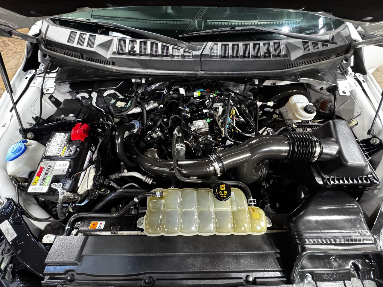 Ford F-150 2WD SuperCrew 145" XLT 2019