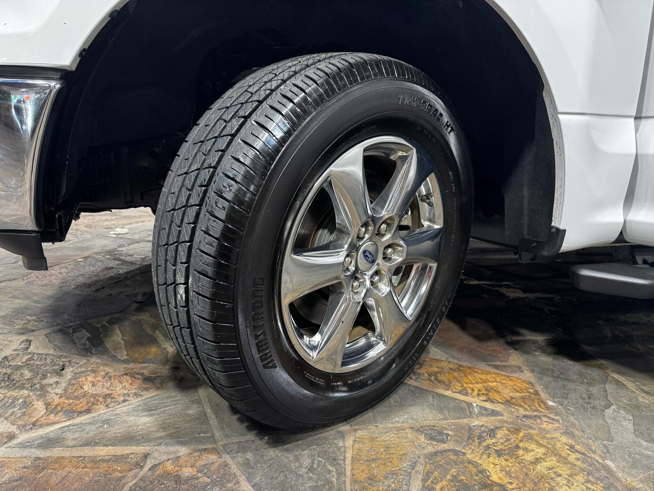 Ford F-150 2WD SuperCrew 145" XLT 2019