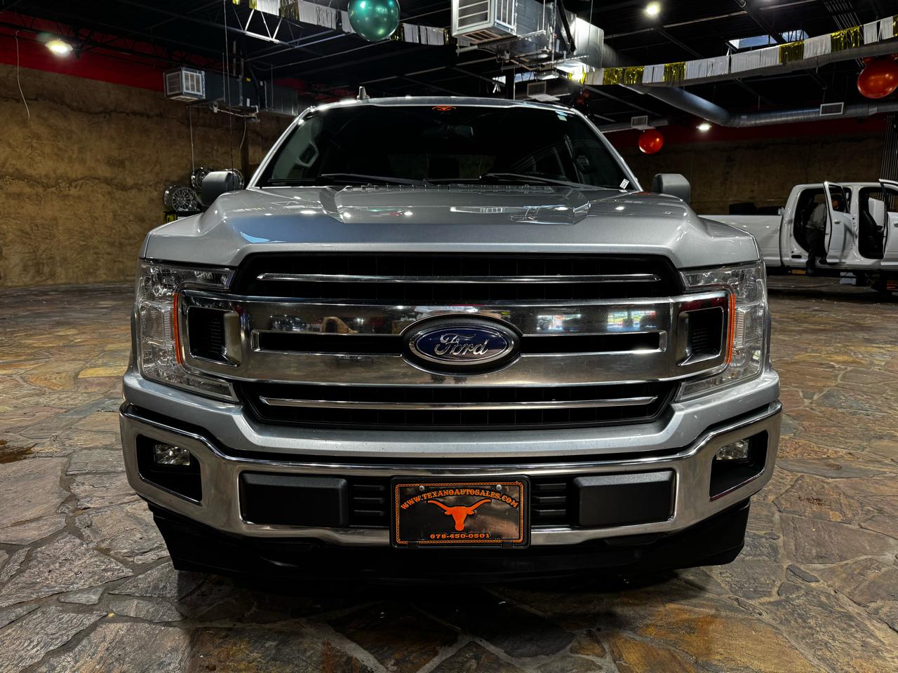 Ford F-150 2WD SuperCrew 145" XLT 2020