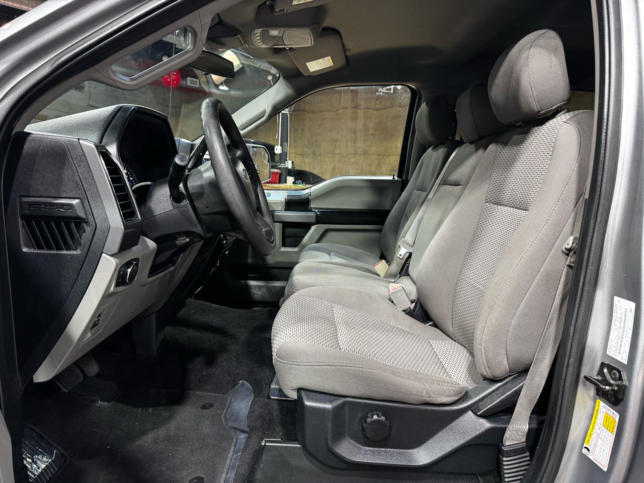Ford F-150 2WD SuperCrew 145" XLT 2020