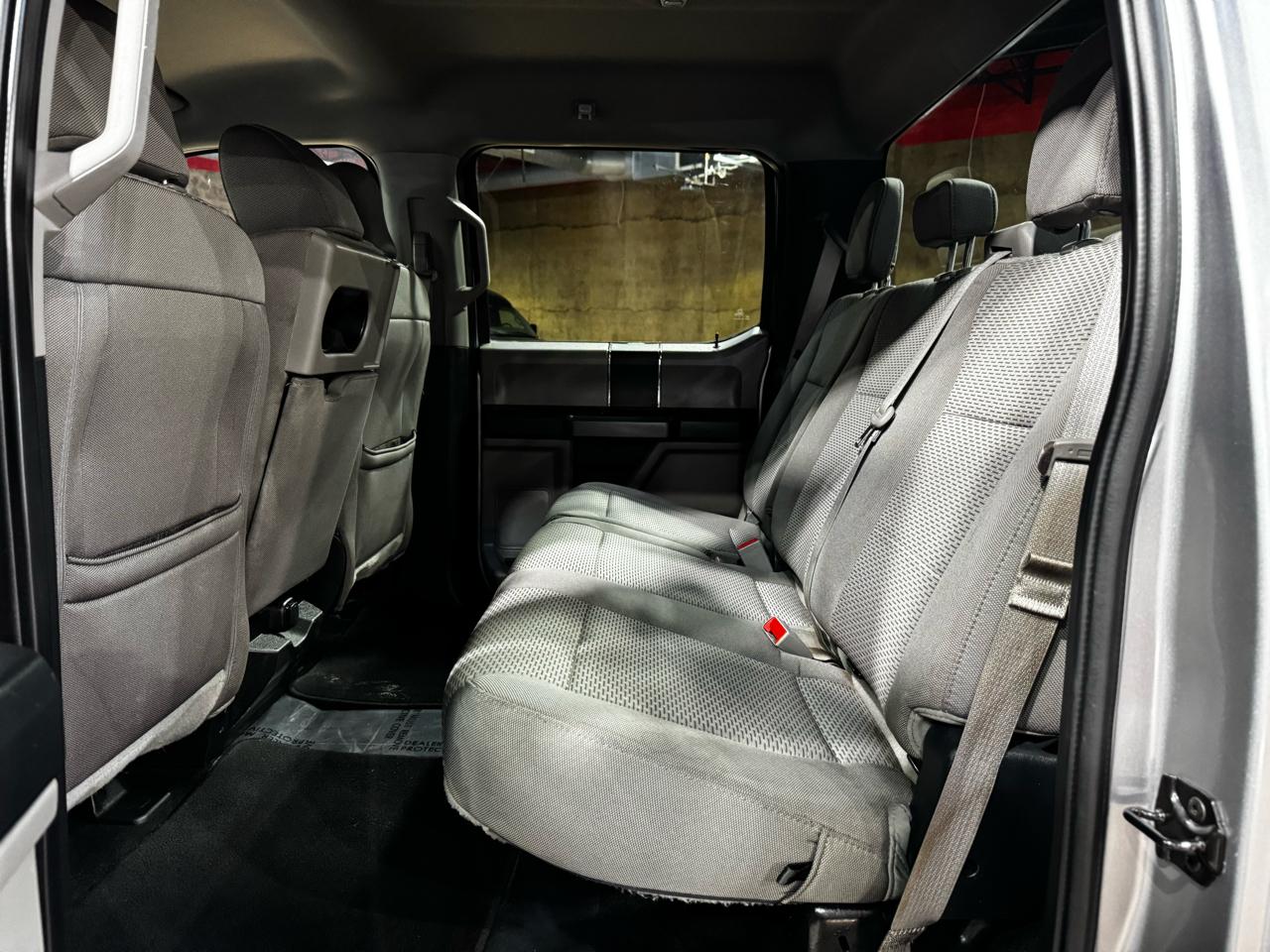 Ford F-150 2WD SuperCrew 145" XLT 2020