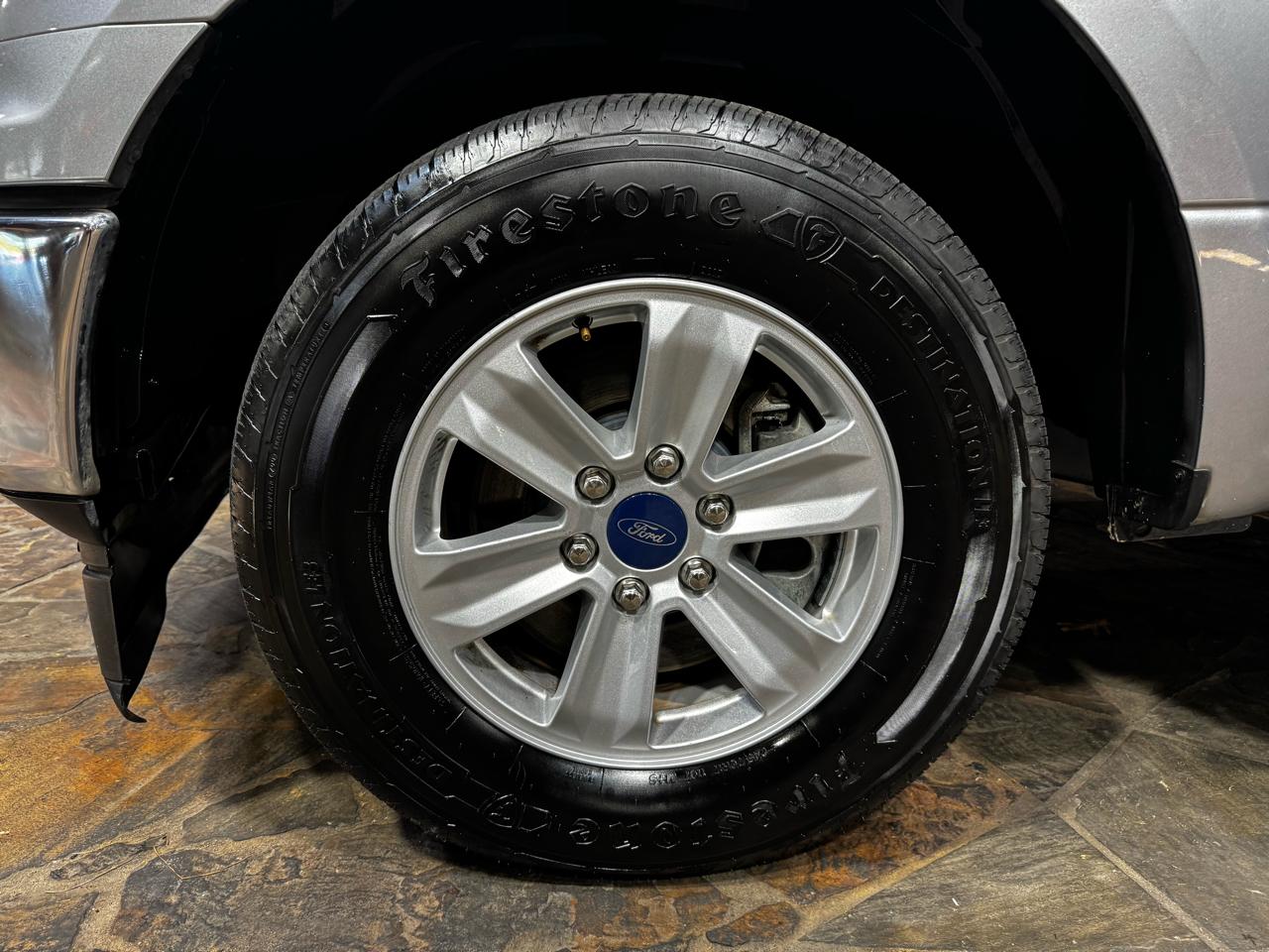 Ford F-150 2WD SuperCrew 145" XLT 2020