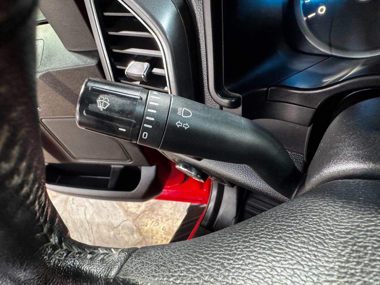 Ford F-150 2WD SuperCrew 145" XLT 2018