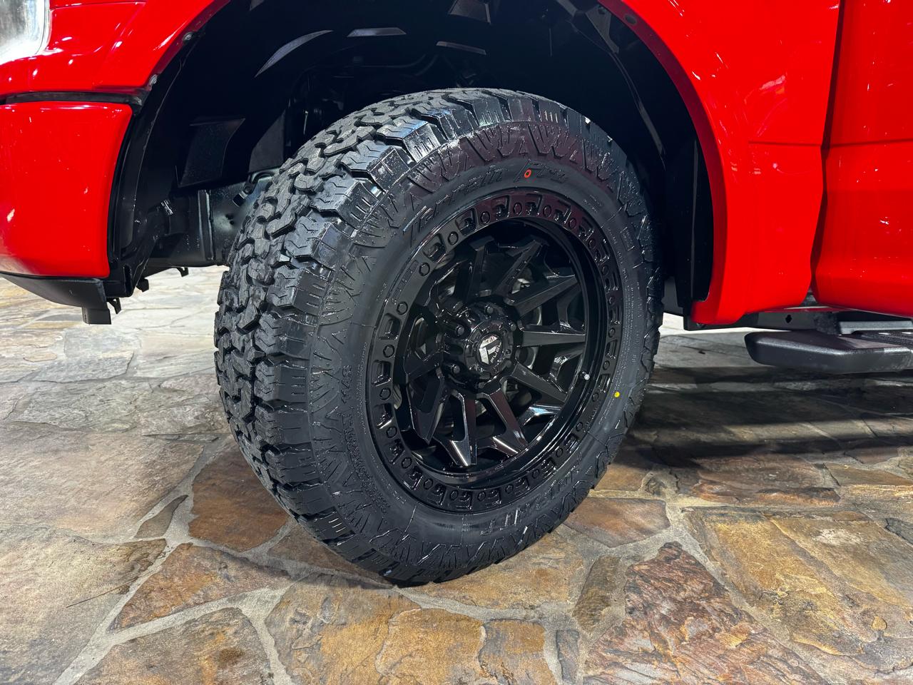 Ford F-150 2WD SuperCrew 145" XLT 2018