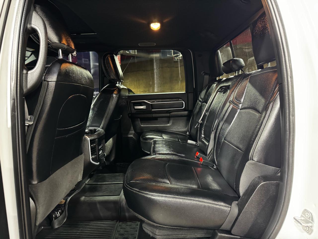 RAM 2500 Big Horn 4x4 Crew Cab 6'4" Box 2020