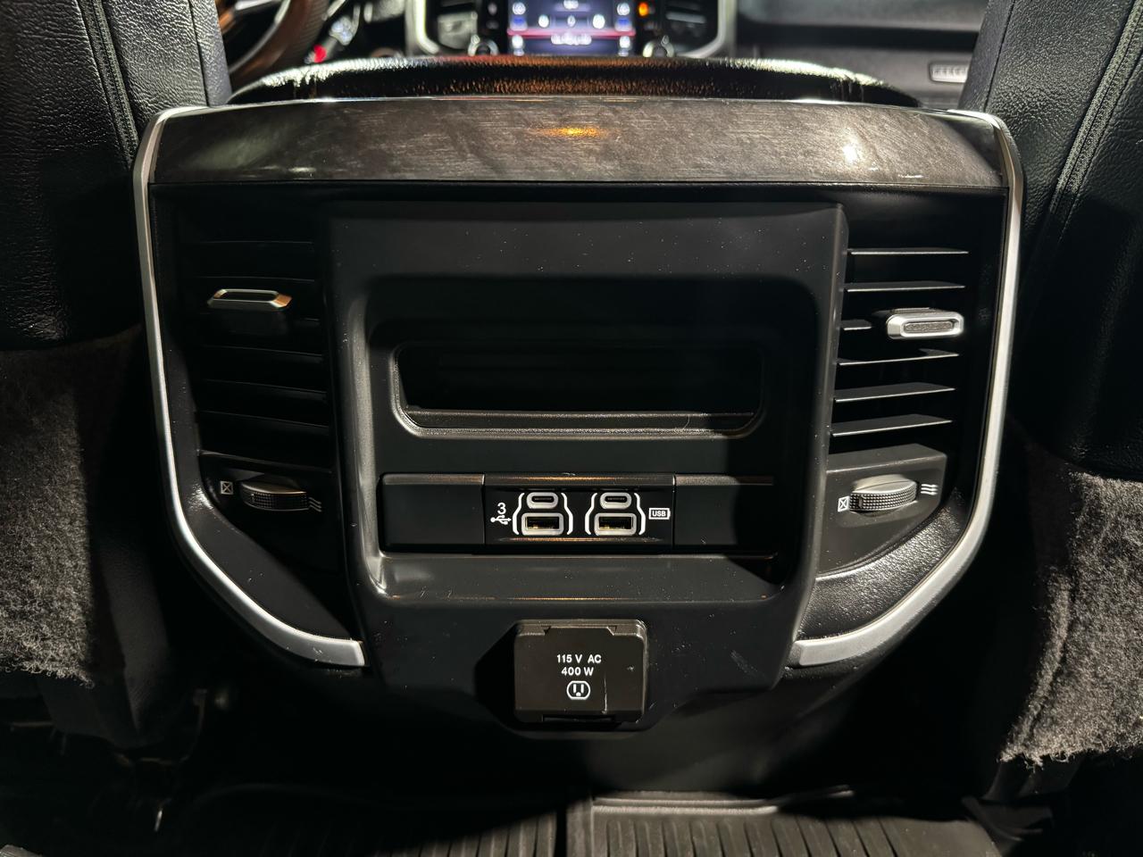 RAM 2500 Big Horn 4x4 Crew Cab 6'4" Box 2020