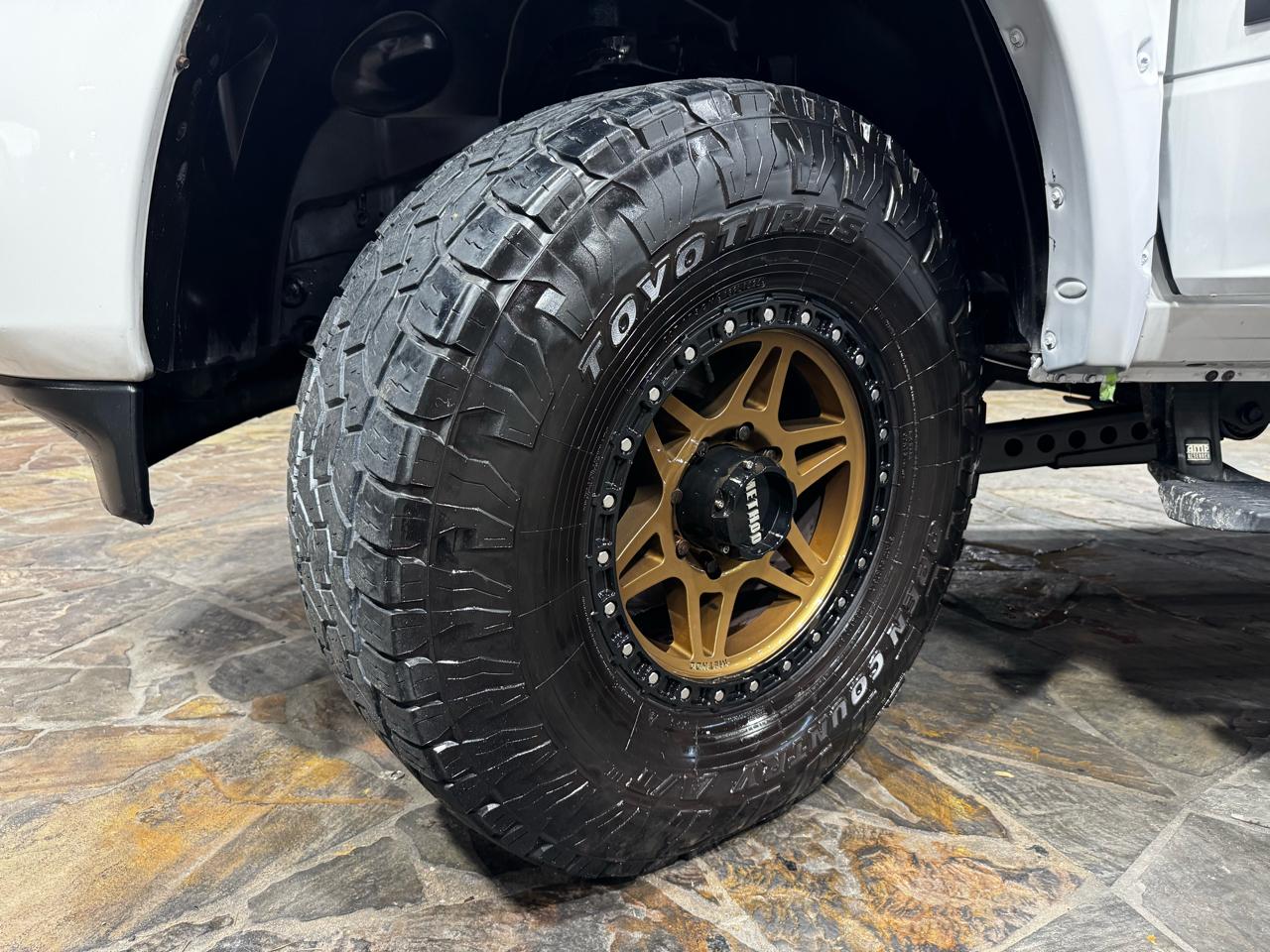 RAM 2500 Big Horn 4x4 Crew Cab 6'4" Box 2020