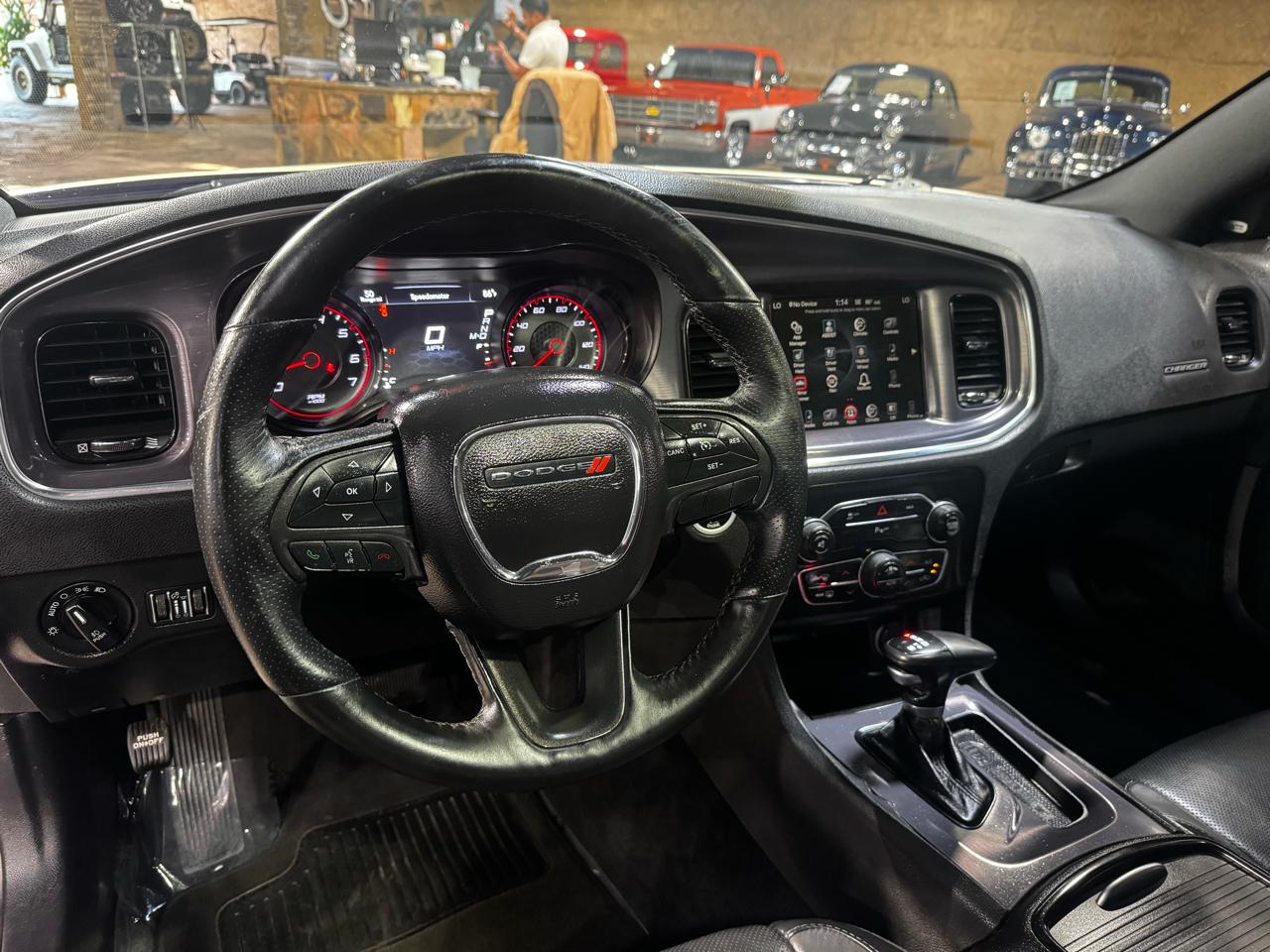 Dodge Charger 4dr Sdn SXT RWD 2016