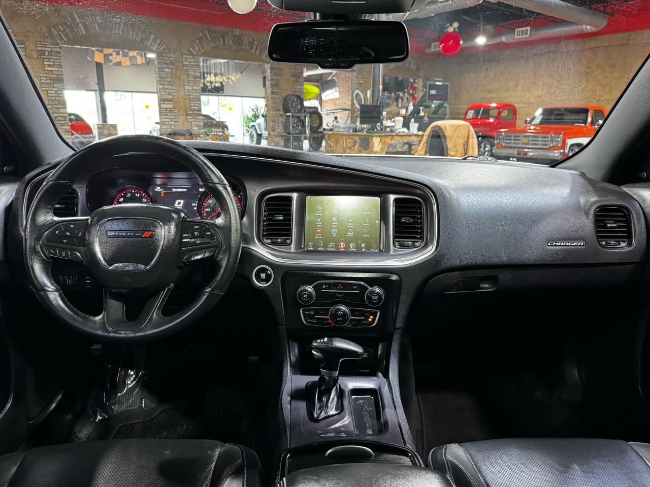 Dodge Charger 4dr Sdn SXT RWD 2016