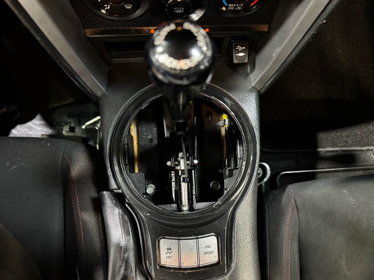 Scion FR-S 2dr Cpe Man (Natl) 2013