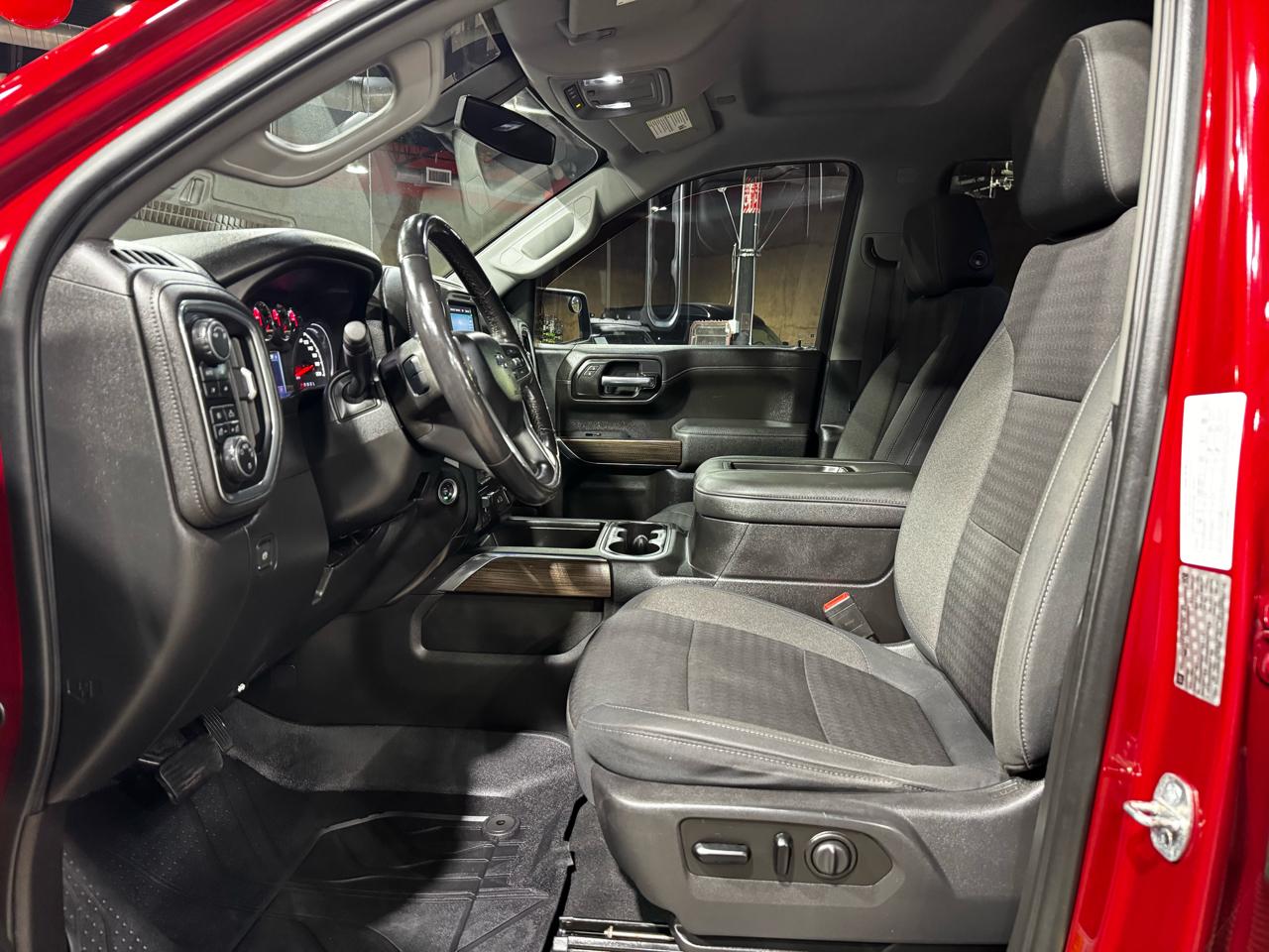 Chevrolet Silverado 1500 4WD Crew Cab 157" LT Trail Boss 2019