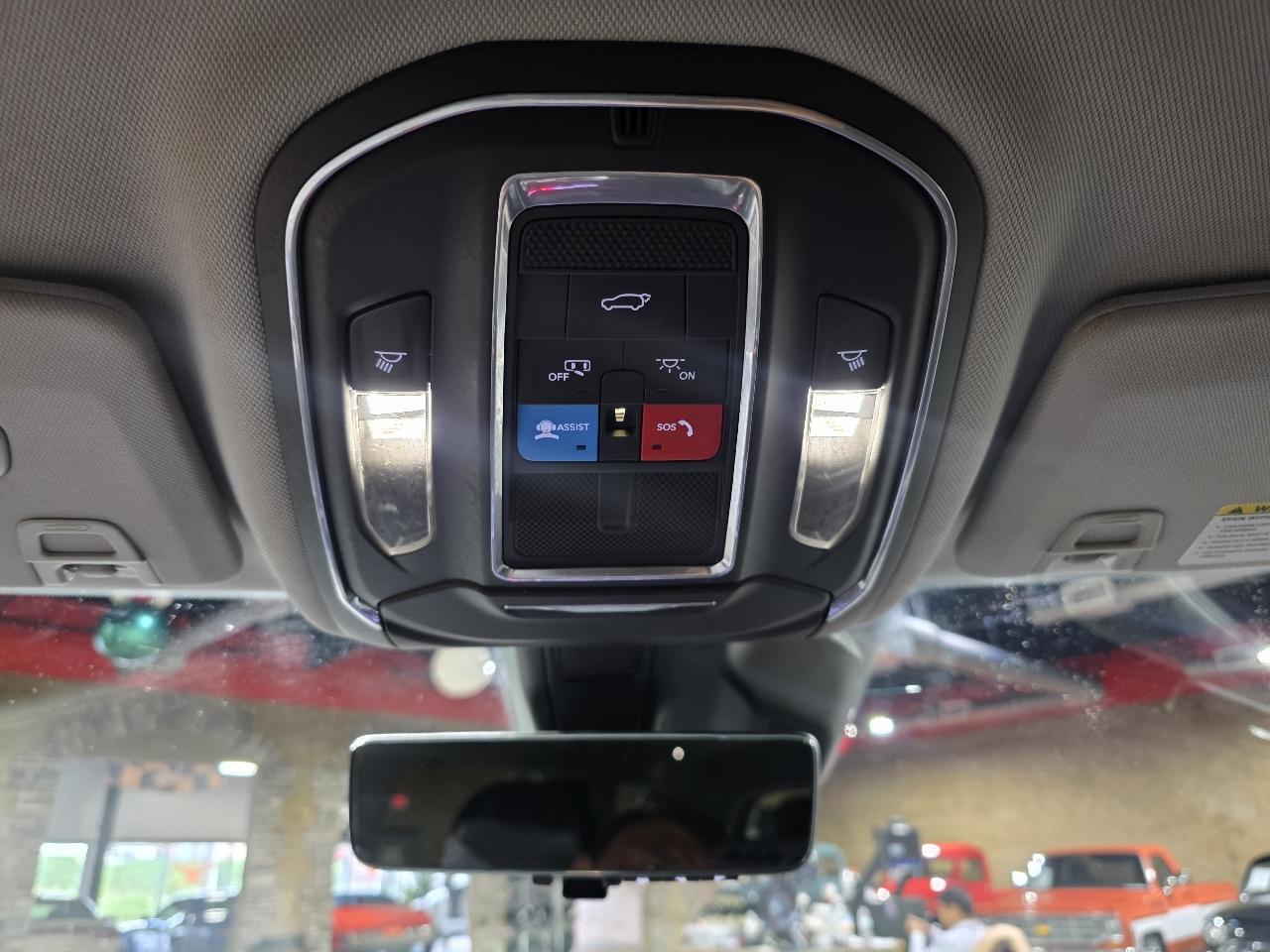 Jeep Grand Cherokee L Limited 4x2 2022