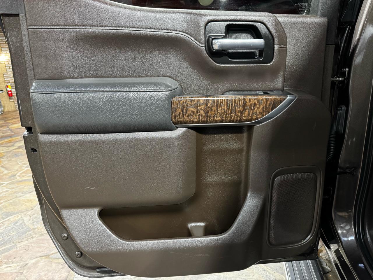 GMC Sierra 1500 4WD Crew Cab 147" Denali 2019