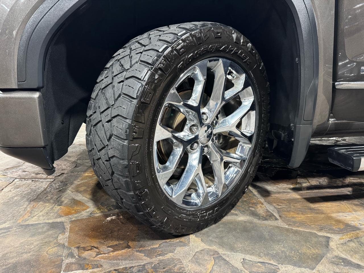 GMC Sierra 1500 4WD Crew Cab 147" Denali 2019