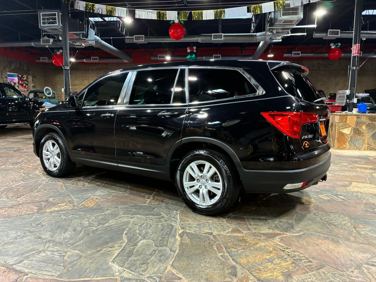 Honda Pilot 2WD 4dr LX 2016