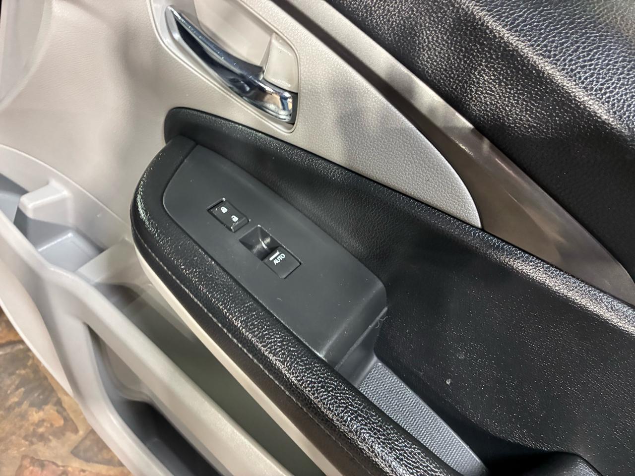 Honda Pilot 2WD 4dr LX 2016
