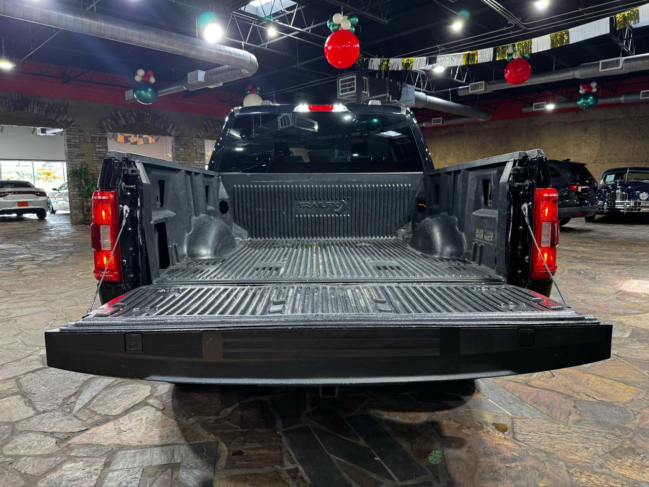 Ford F-150 XLT 2WD SuperCrew 5.5' Box 2021