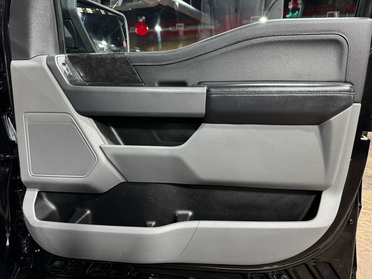 Ford F-150 XLT 2WD SuperCrew 5.5' Box 2021