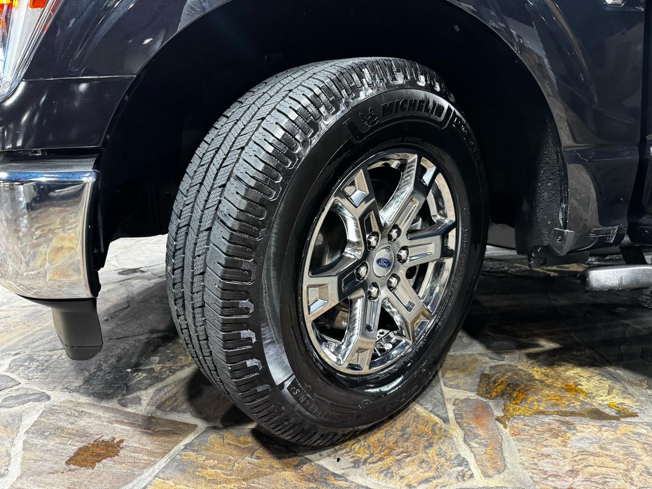 Ford F-150 XLT 2WD SuperCrew 5.5' Box 2021