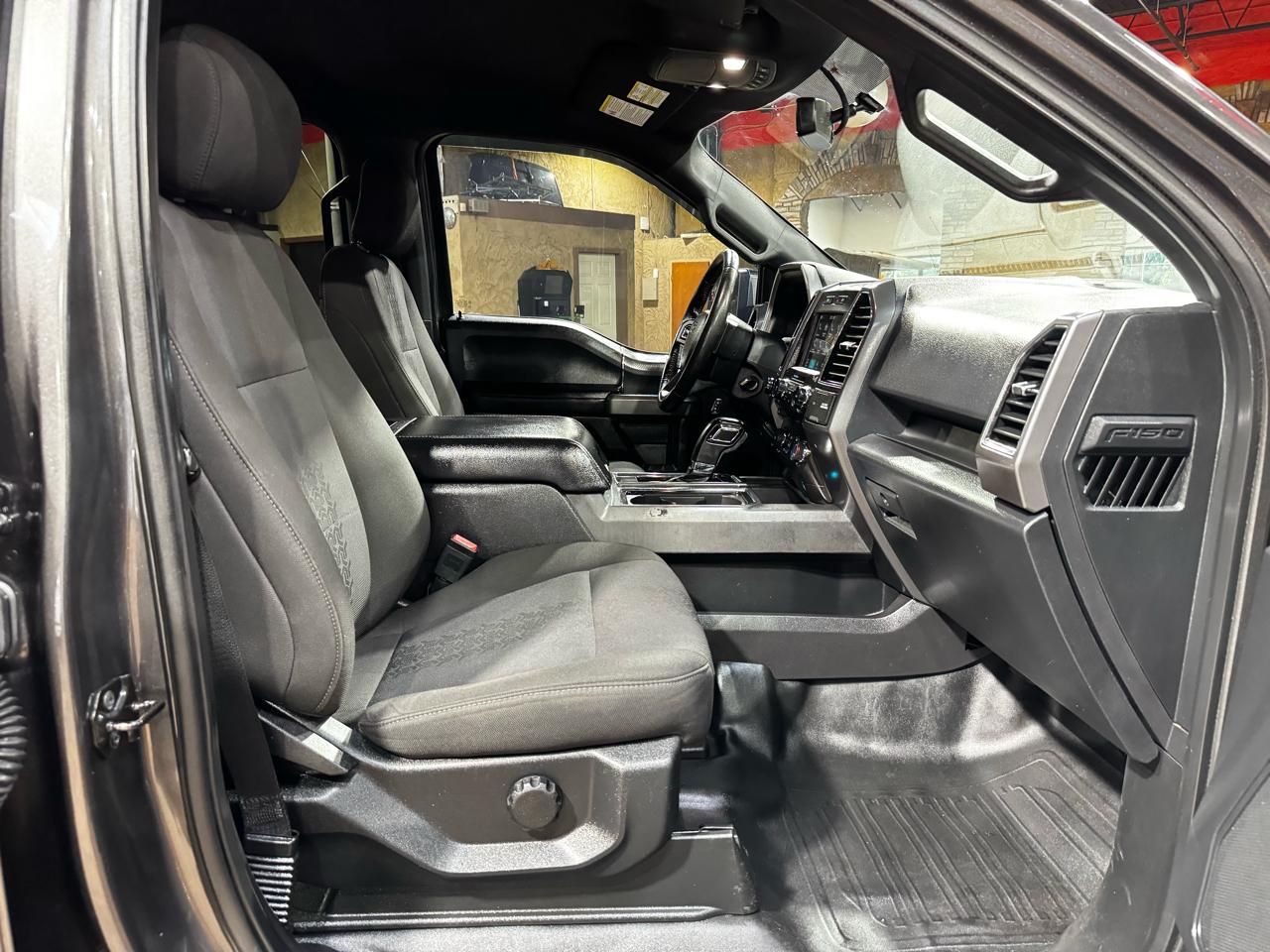 Ford F-150 XLT 2WD SuperCrew 5.5' Box 2018