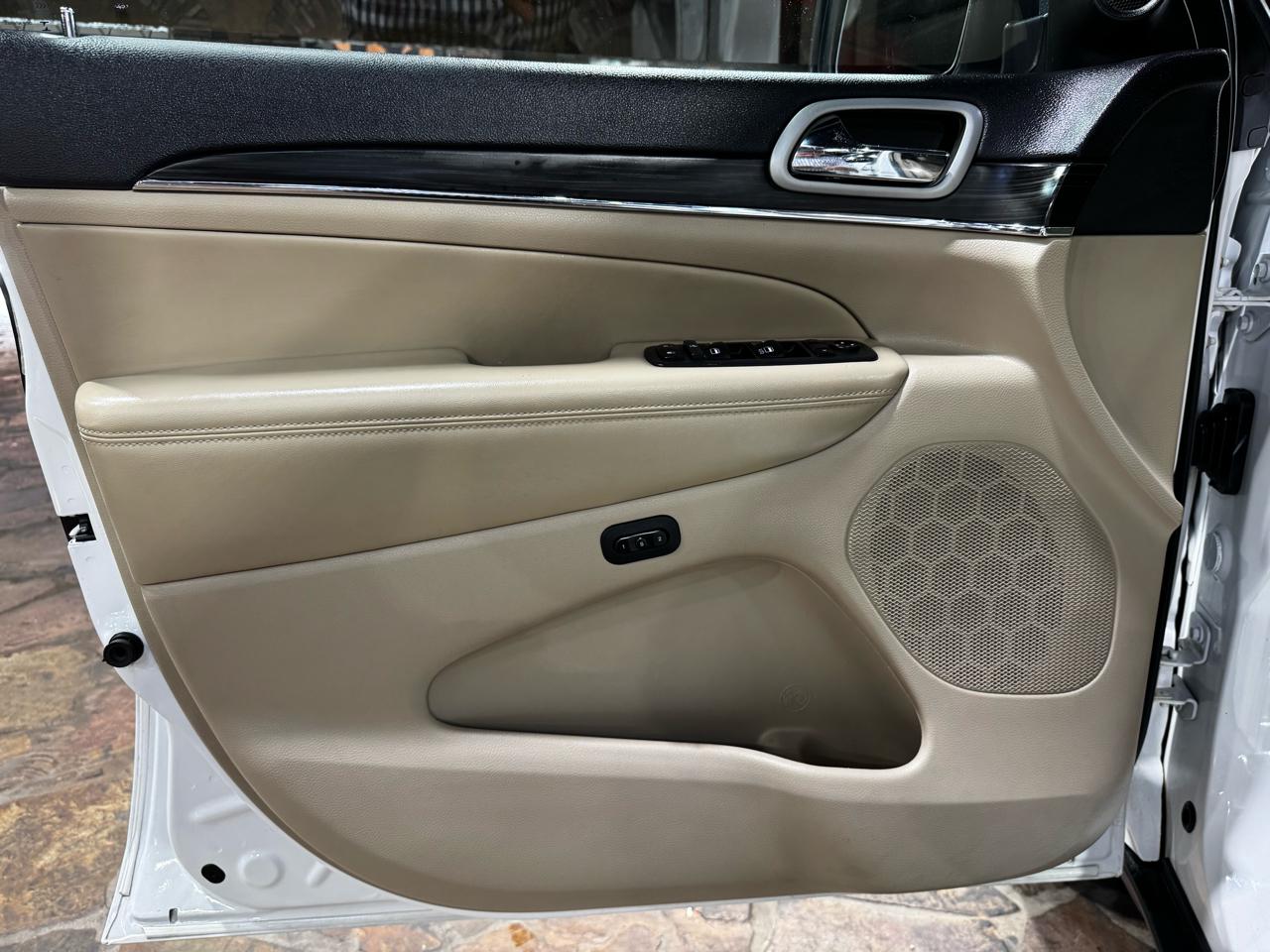 Jeep Grand Cherokee Limited 4x2 2021