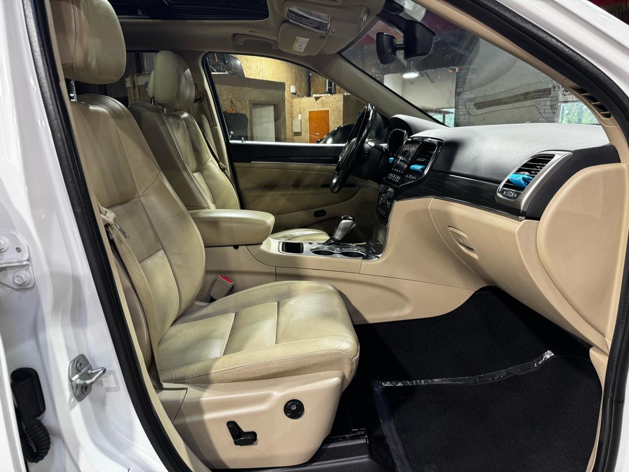 Jeep Grand Cherokee Limited 4x2 2021