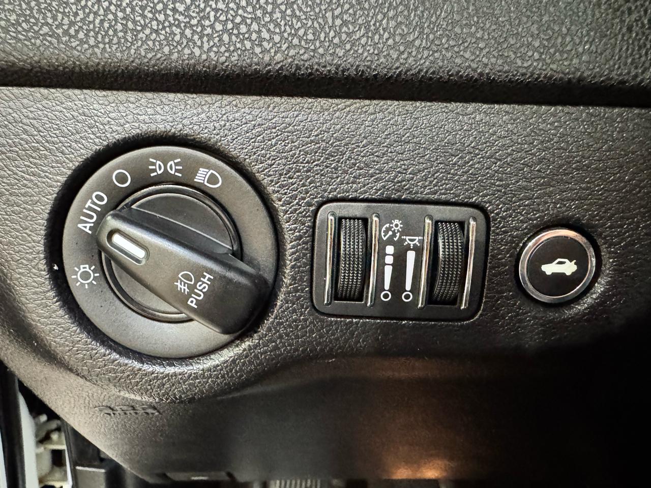 Dodge Charger R/T RWD 2019